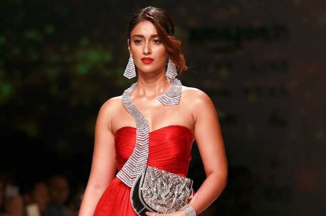 A stunning Ileana’s hot and bold statement at India Fashion Week