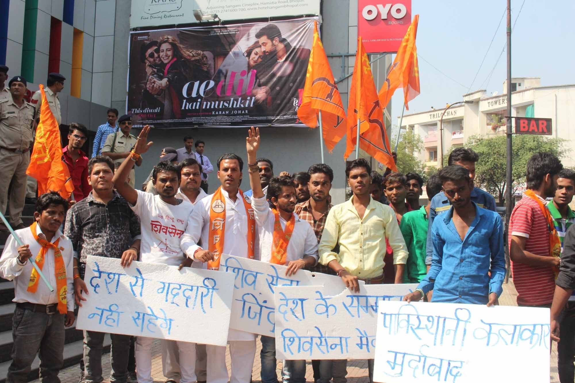 Hindu groups protest against ‘Ae Dil Hai Mushkil’ in Madhya Pradesh