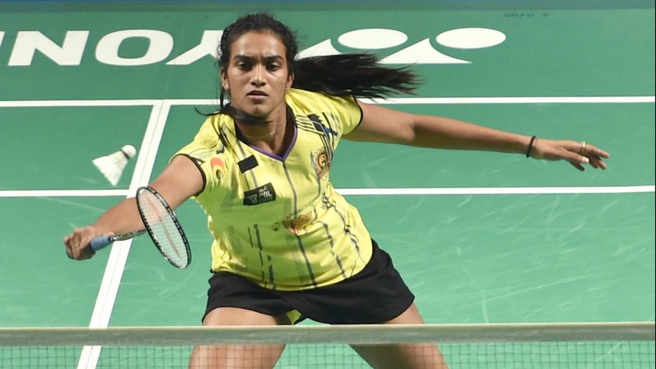 China Open: Sindhu wins on mixed day for Indian shuttlers