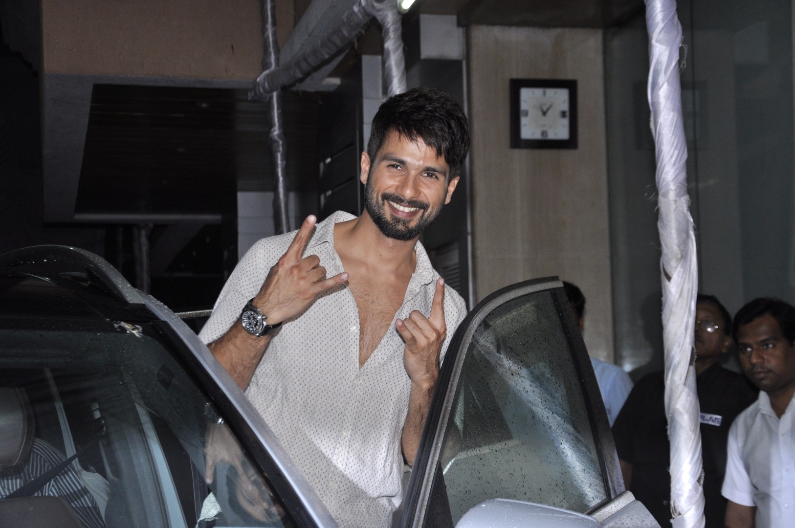 Shahid doesn’t want father’s hyper traits