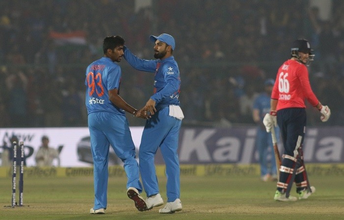 Ind vs Eng T20: Nehra shines, Bumrah Saves 8 Runs in the Last Over as India Win